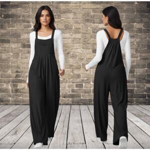 Halara Women Medium Black Wide Leg Sleeveless Jumpsuit Overalls Pocket